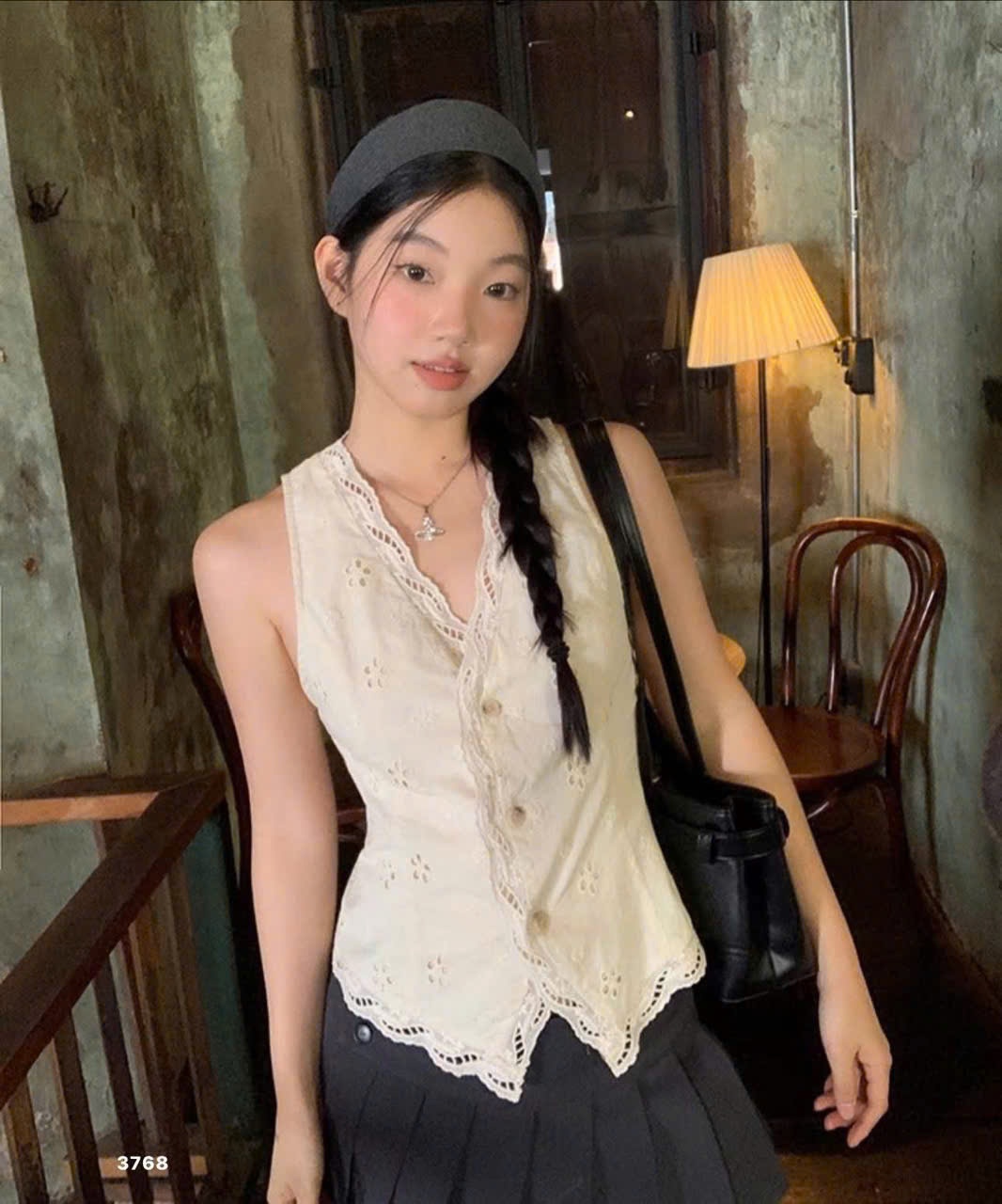 ÁO SƠ MI SÁT NÁCH HOA REN CORSET