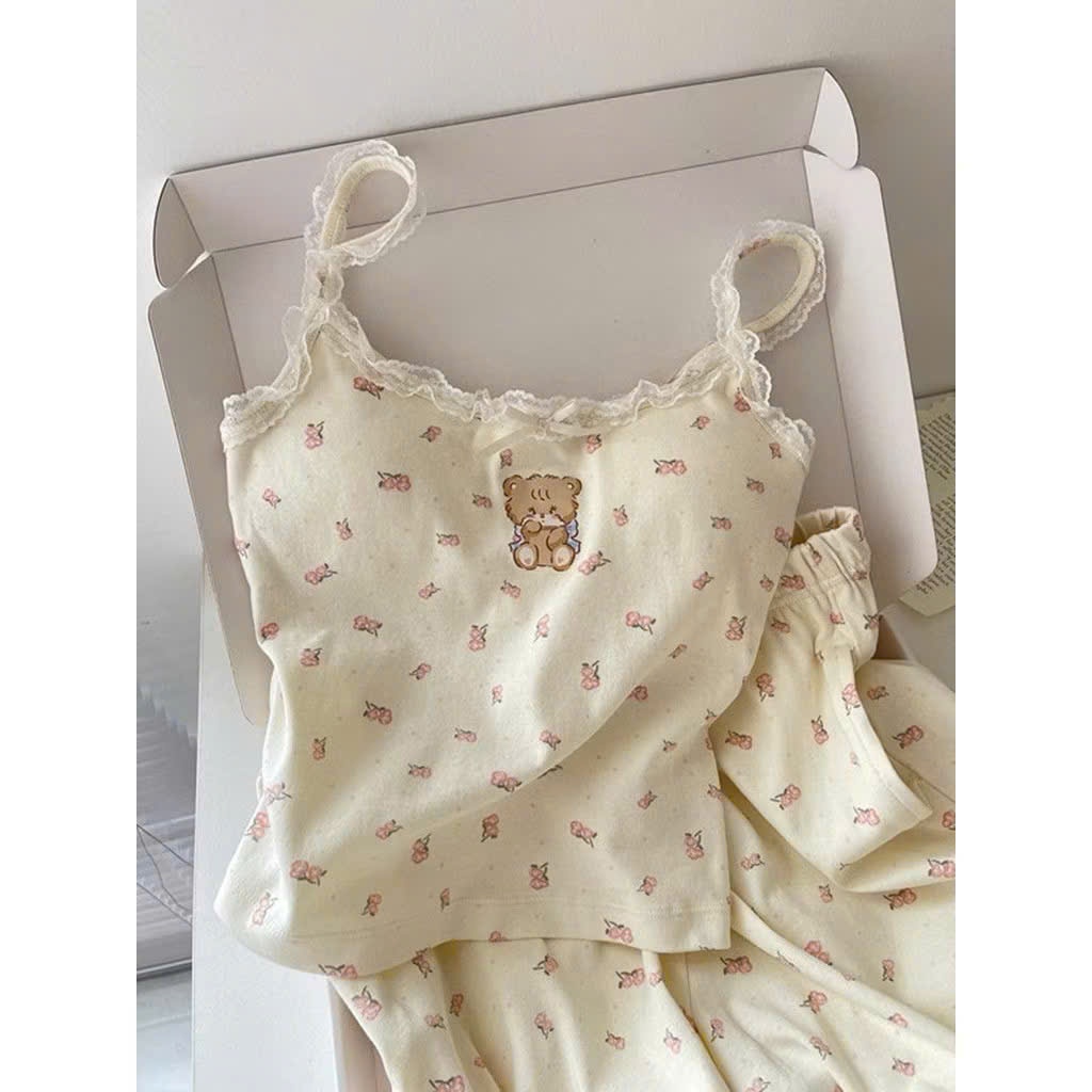 BỘ 2S HOA NHÍ ĐỎ ĐỆM NGỰC