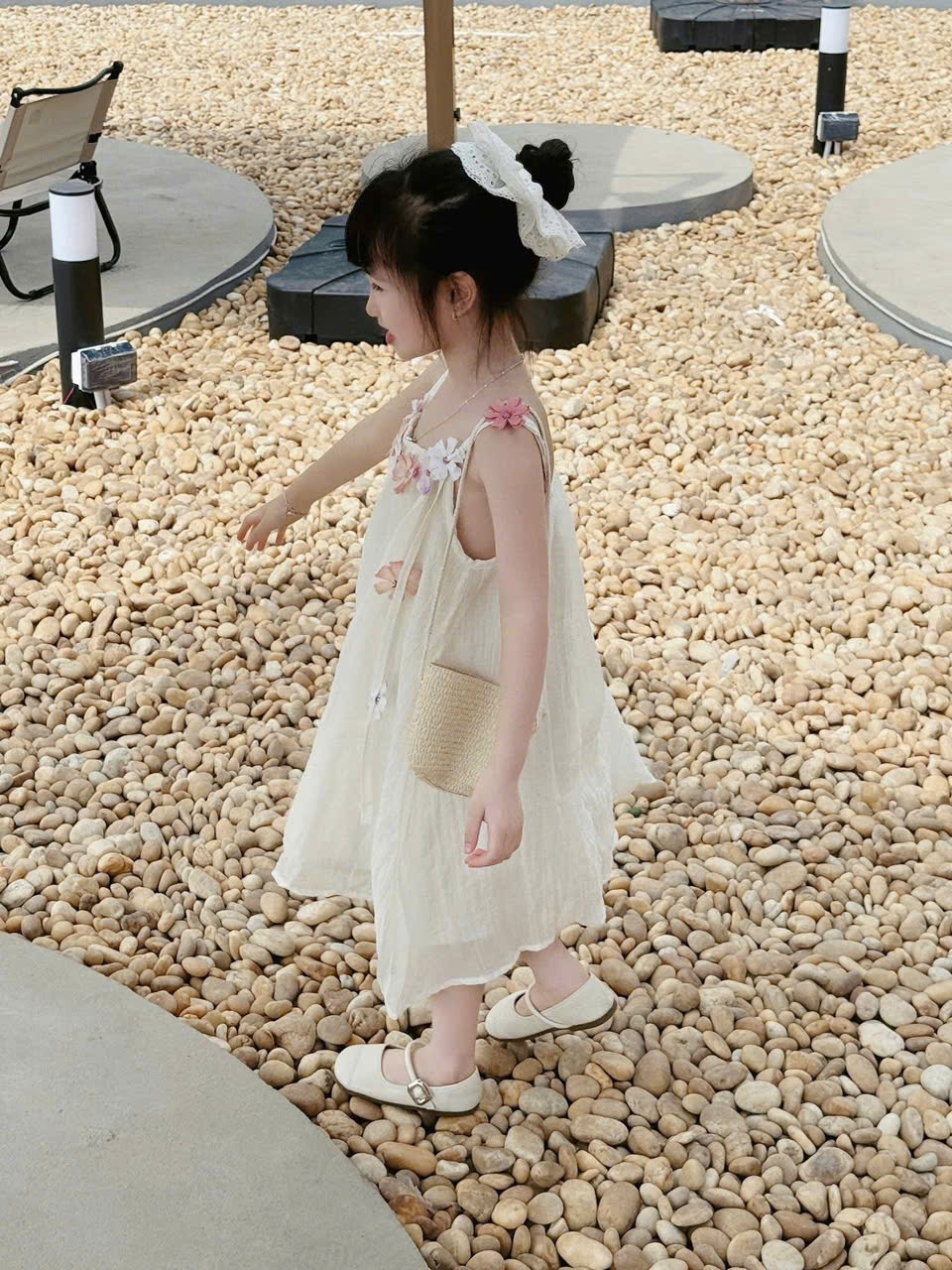 VÁY MẸ_ SET MẸ BÉ TƠ NHĂN 2 LỚP ĐÍNH HOA
