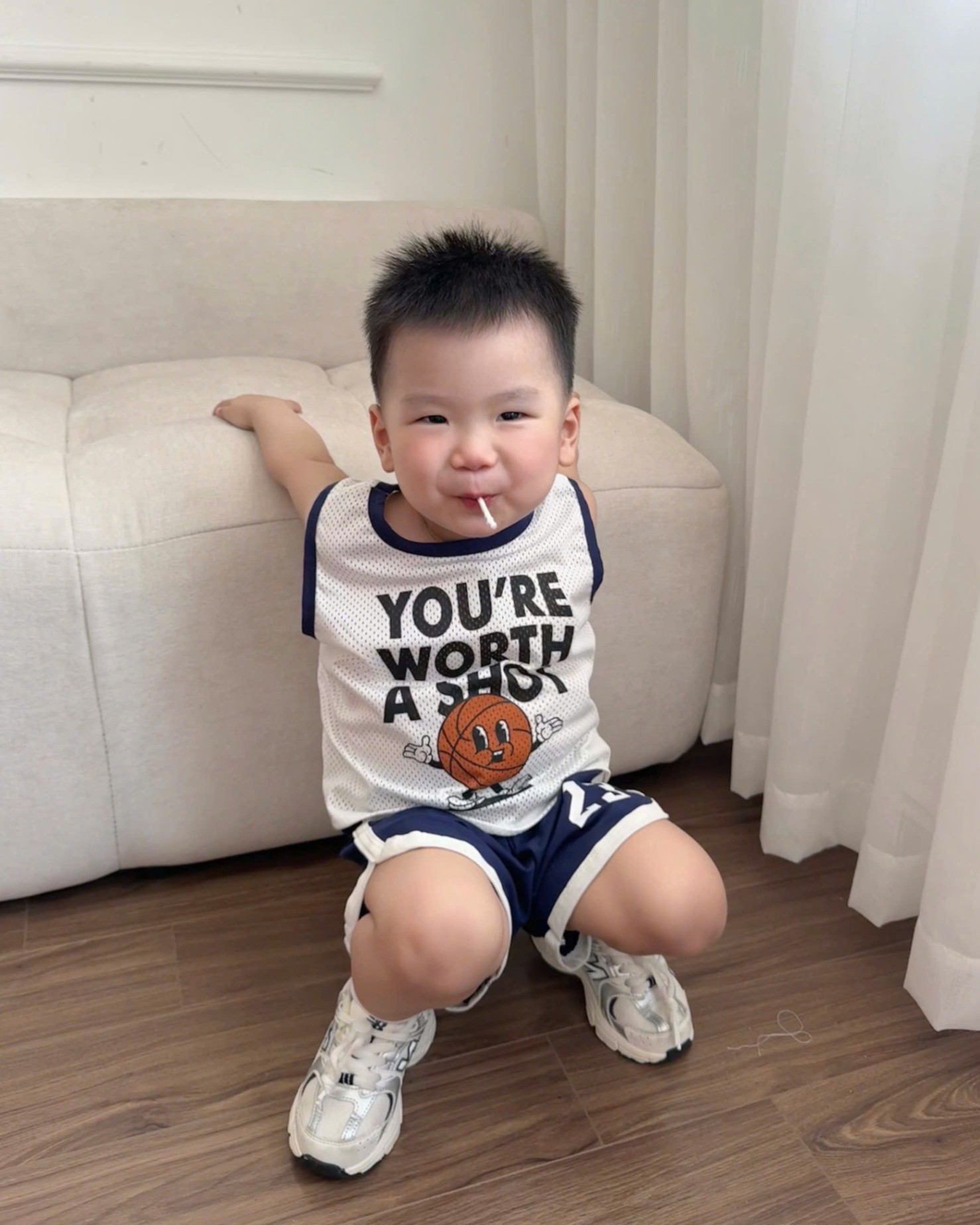 SET 3 CHI TIẾT YOU ARE WORTH CHO BÉ