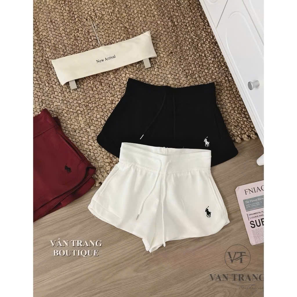 QUẦN SHORT UMI TRẮNG THÊU NGỰA