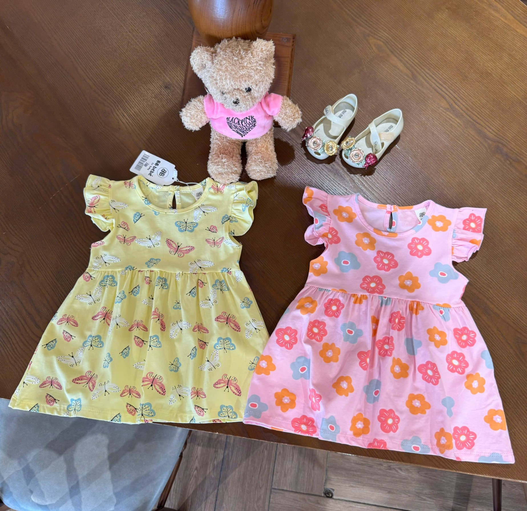 SET 2 VÁY HOA BƯỚM CÁNH TIÊN BÉ GÁI