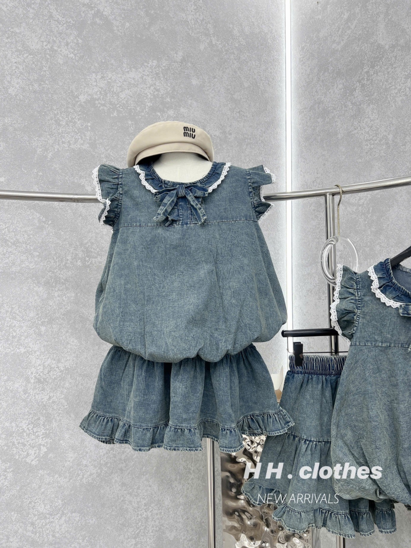 SET JEAN ĐÙI SÁT NÁCH PHỐI CỔ SEN VIỀN BÈO