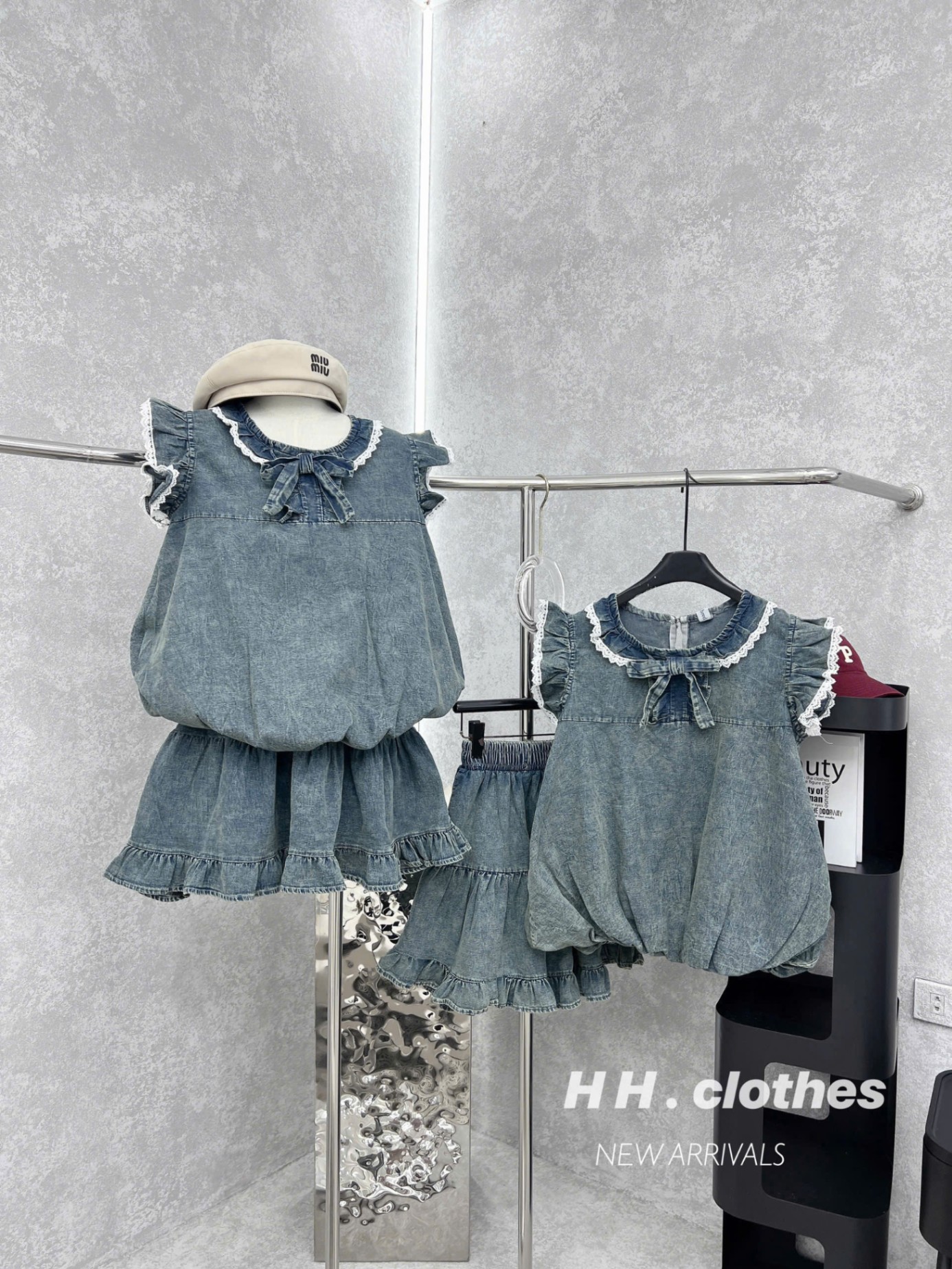 SET JEAN ĐÙI SÁT NÁCH PHỐI CỔ SEN VIỀN BÈO