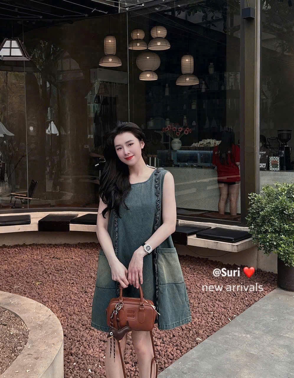 VÁY BÒ MÀI DÁNG BOM CUỐN BÈO