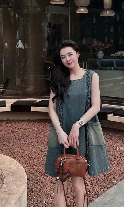VÁY BÒ MÀI DÁNG BOM CUỐN BÈO