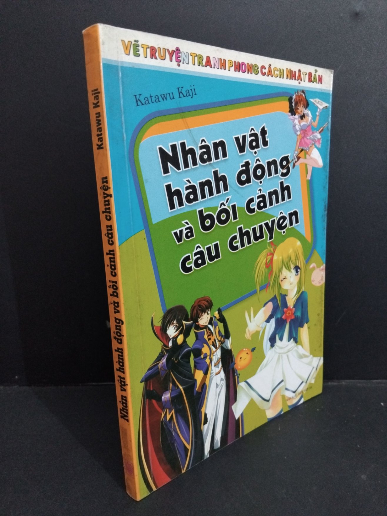 [Phiên Chợ Sách Cũ] Nhân Vật Hành Động Và Bối Cảnh Câu Chuyện - Katawu Kaji 0712