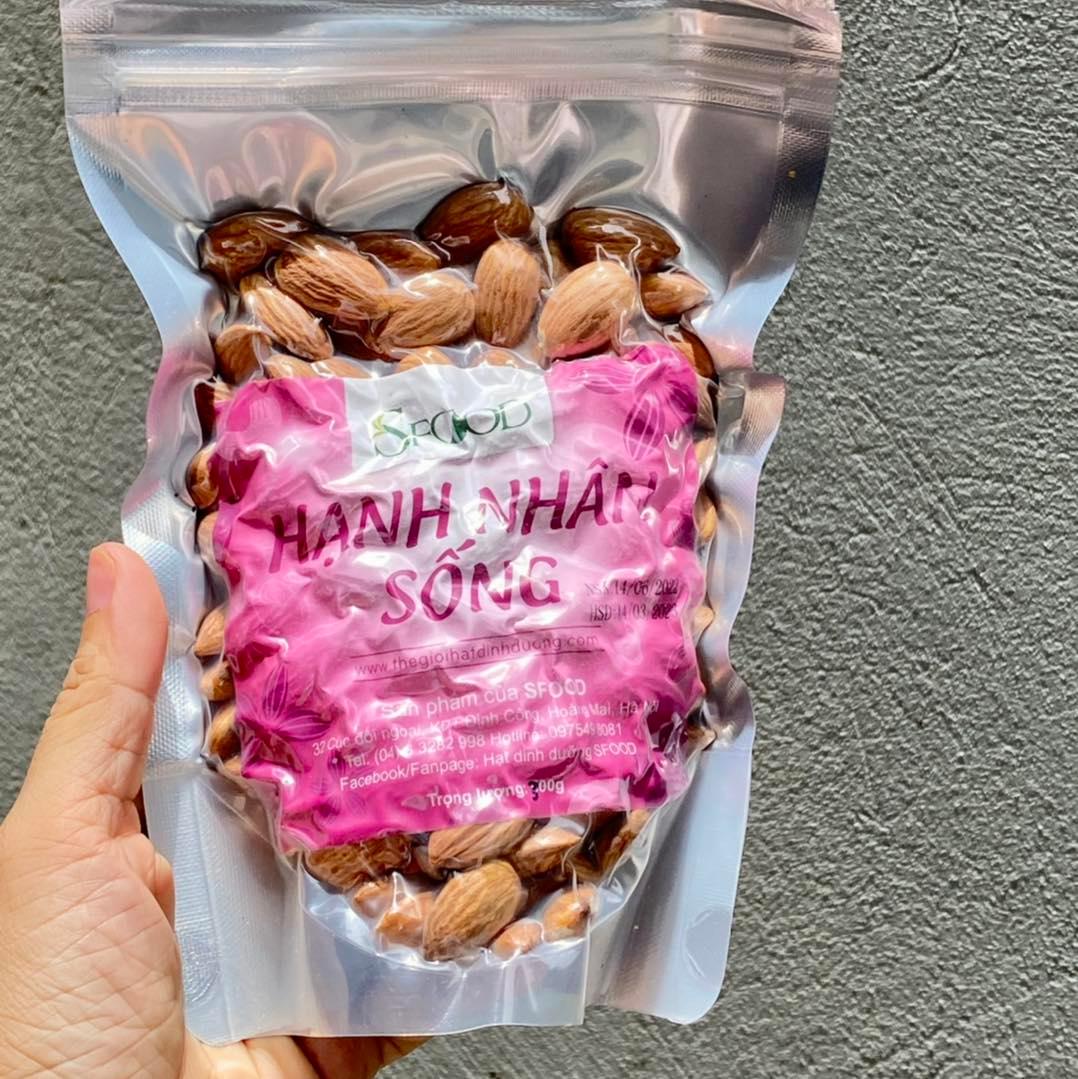SF Hạnh Nhân Sống (300g)