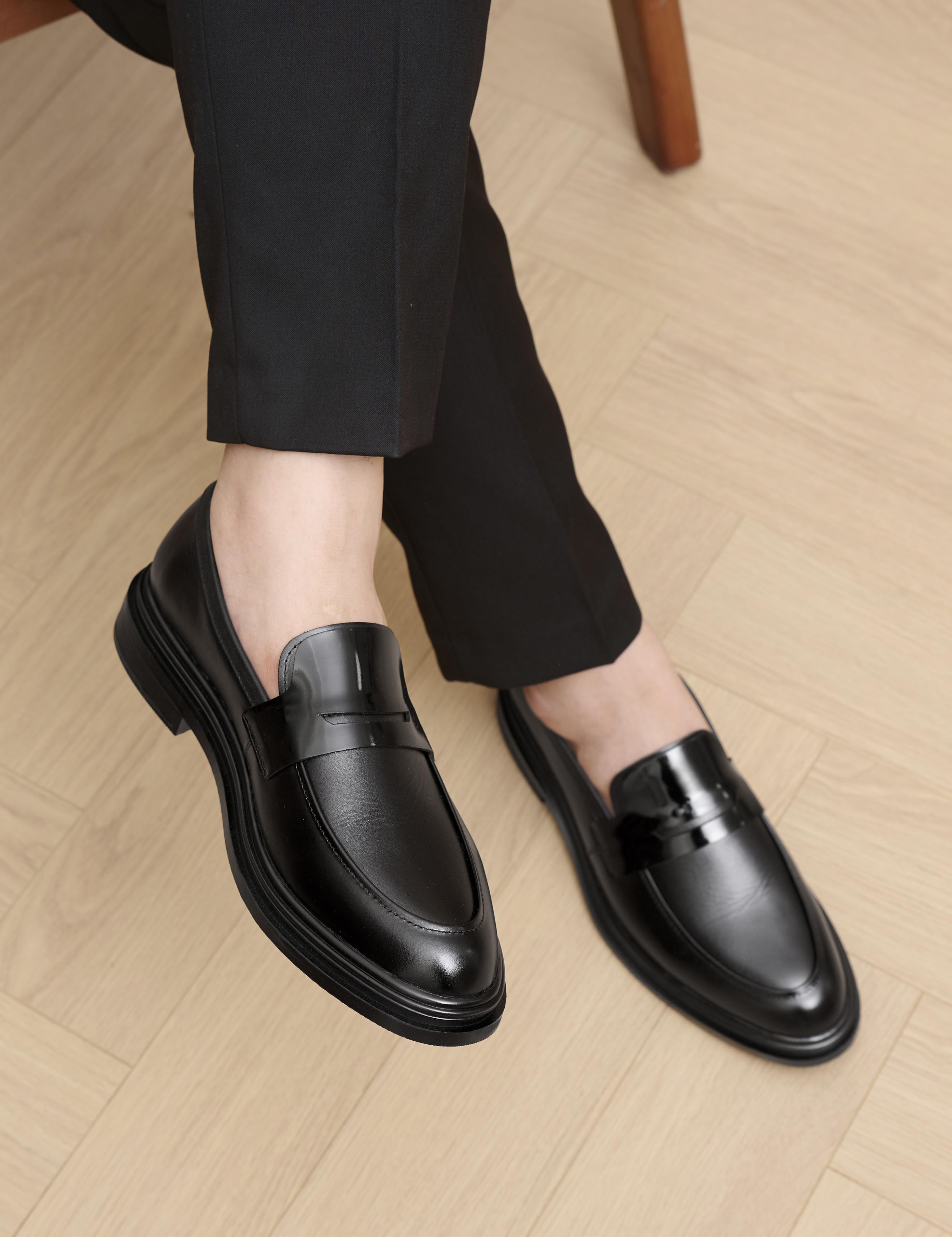 Toro-Loafer-M746-1.jpg?v=1779181449