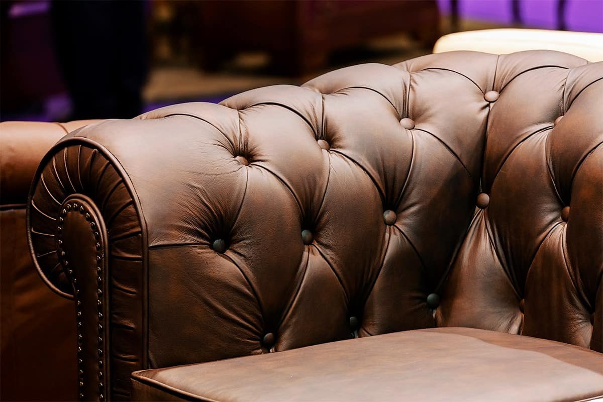 Nên đầu tư sofa như thế nào để vừa tiết kiệm vừa bền?