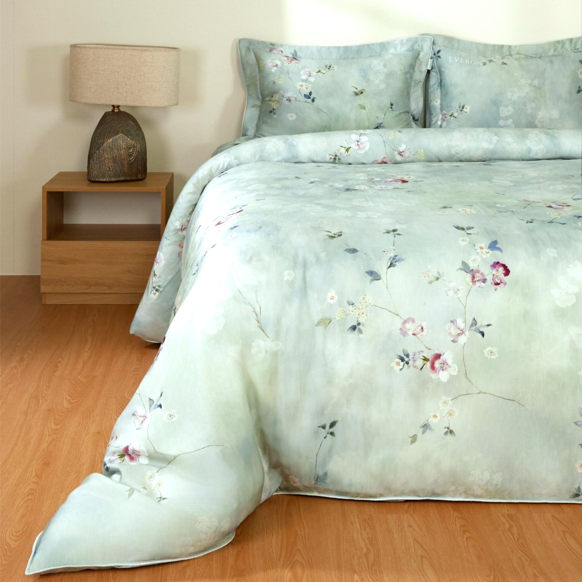 Mẫu chăn ga gối EVERON màu hoa EPTC 26011 Thu Thiên Thanh vải Tencel Blend