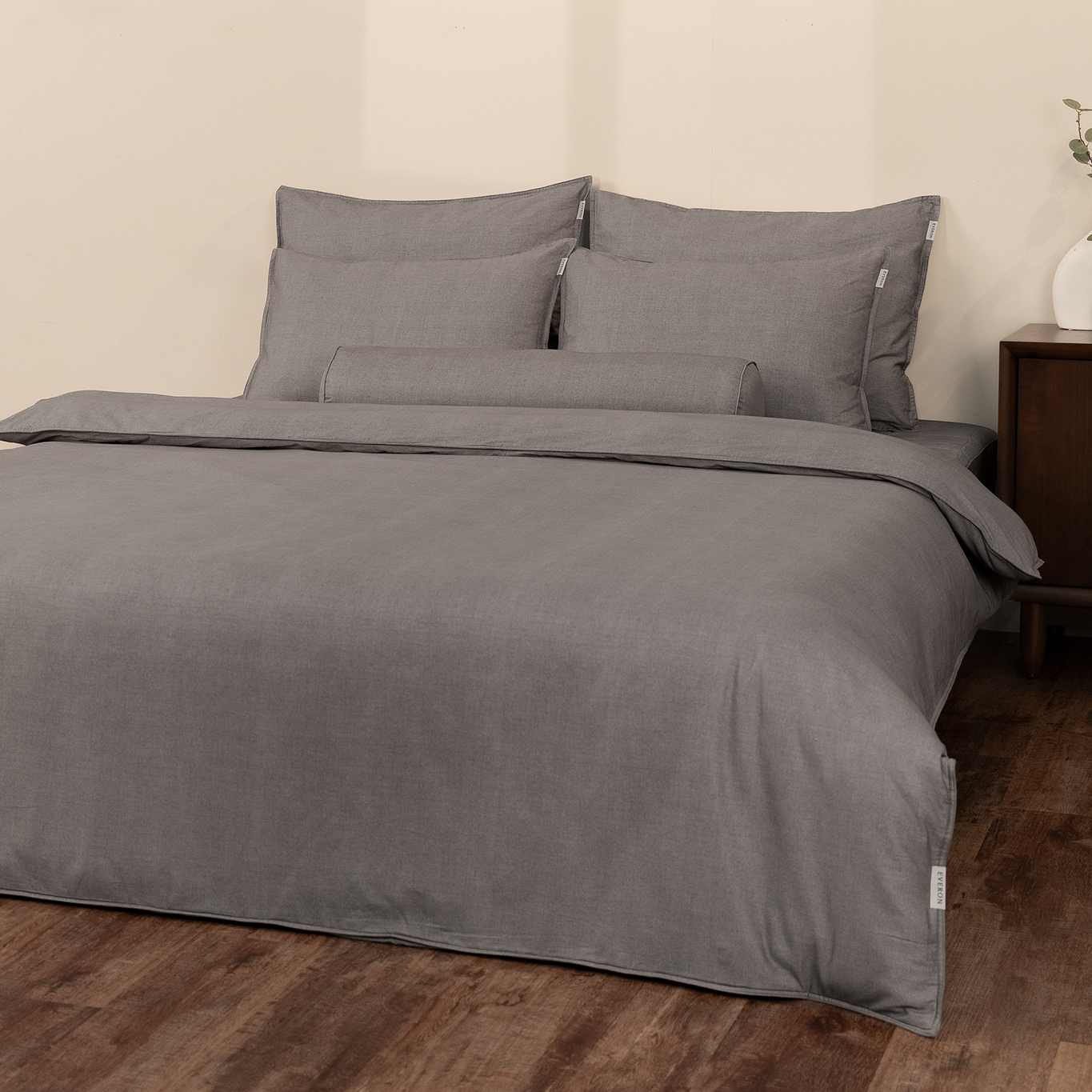 Mẫu chăn ga Everon bassic màu ghi xám nâu BPC 703