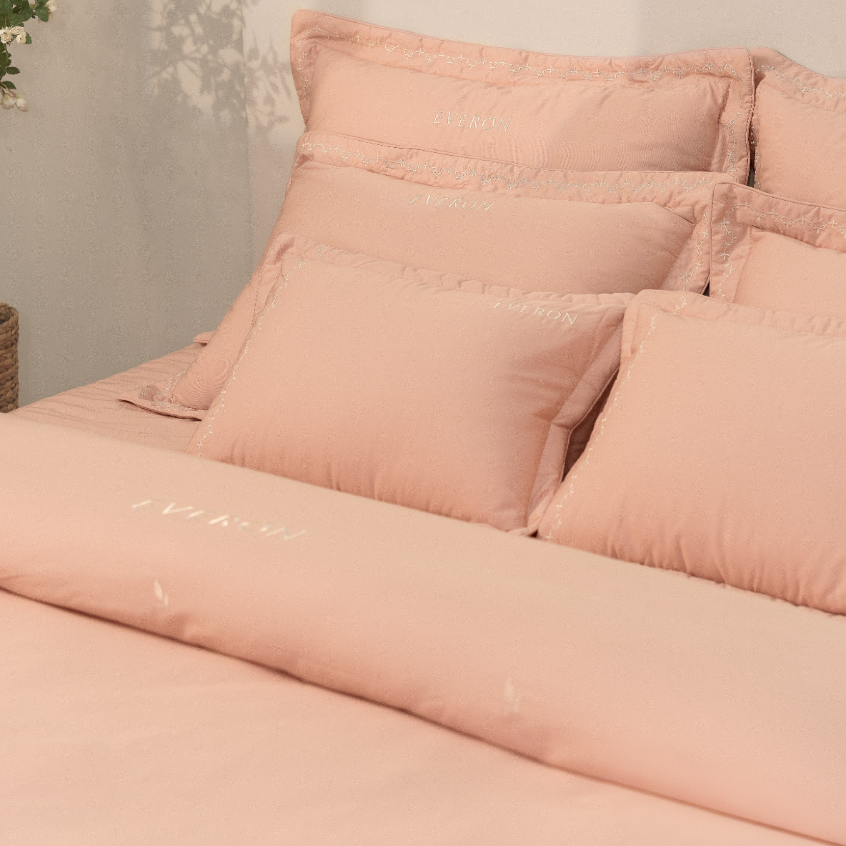 07_Blush_ESMOC27008_11.jpg