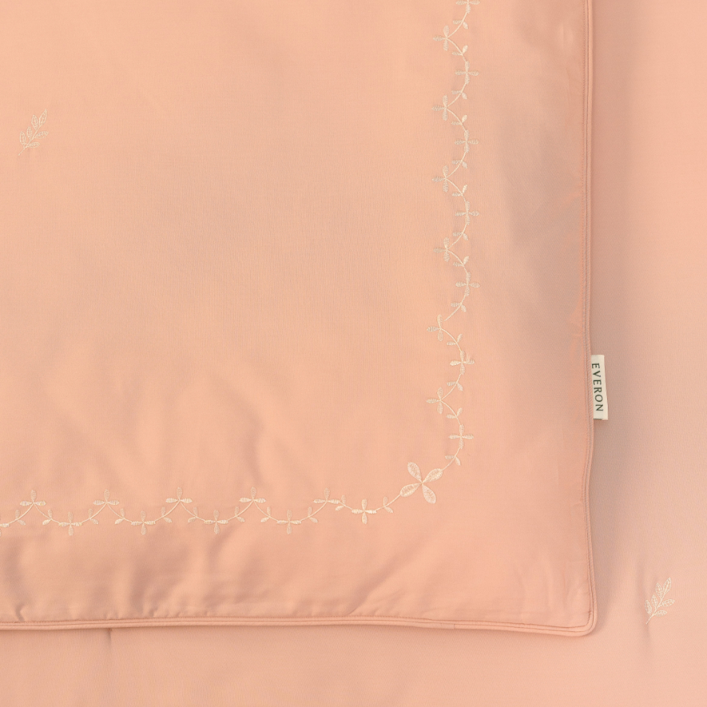 07_Blush_ESMOC27008_12.jpg
