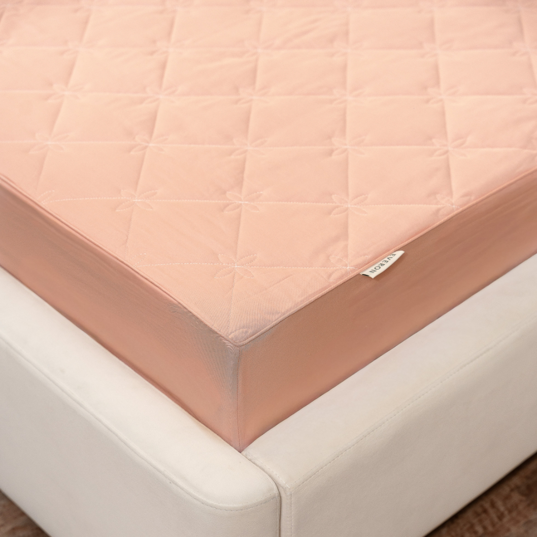 07_Blush_ESMOC27008_08.jpg