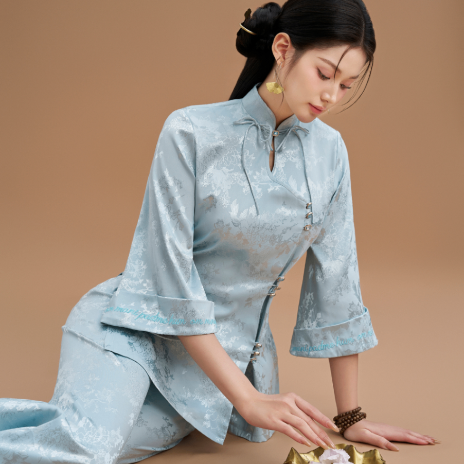 Áo Thanh Y