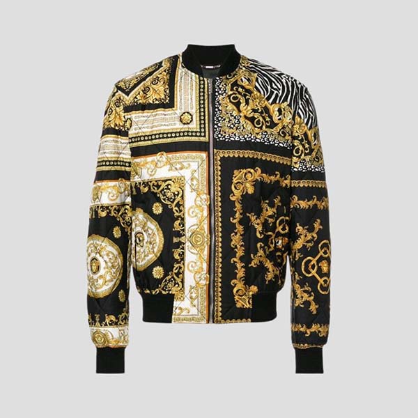 Ao-Khoac-Bomber-Versace-Silk-Black-With-Baroque-Logo-Printed-A77521-A222428-A708_ao-khoac-bomber-versace-lua-den-baroque-a77521-a222428-a708 (1).jpg