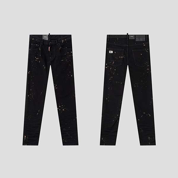 Quan-Jean-Dsquared2-Denim-Skater-Icon-Black-Milky-Stella-A-Line-S79LA0071-S30564-900_quan-jean-dsquared2-icon-black-milky-s79la0071-s30564-900 (1).jpg