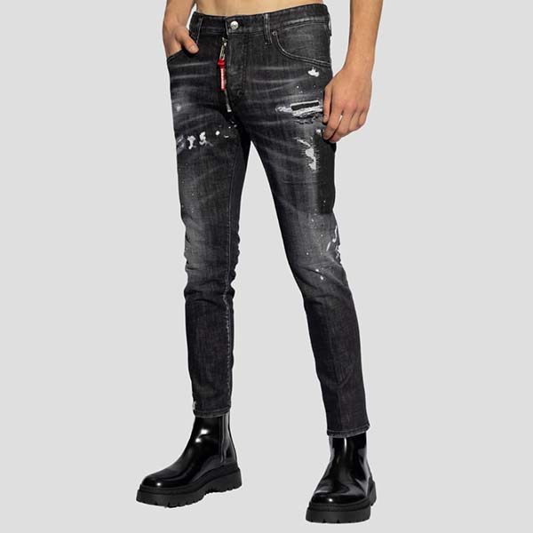 Quan-Jean-Dsquared2-Vintage-Skater-Grey-Ripped-Leather-Wash-S74LB1451-S30357-900_quan-jean-dsquared2-grey-ripped-wash-s74lb1451-s30357-900 (4).jpg