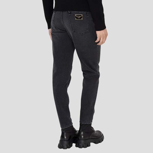 Quan-Jeans-Dolce-Gabbana-Black-Denim-Gold-Tag-Slim-Fit-GW87XD-G8ED3-S9001_quan-jeans-dolce-gabbana-black-denim-slim-fit-gw87xd-g8ed3-s9001 (3).jpg