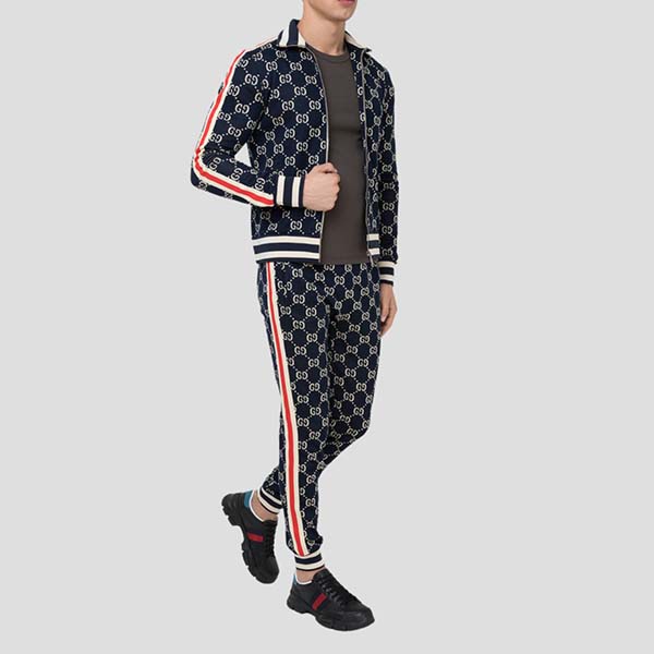 Quan-Nam-Gucci-GG-Web-Track-Jacquard-Jogging-Pant-Navy-496920-X9V05-4245_quan-nam-gucci-gg-web-track-jacquard-navy-496920-x9v05 (1).jpg