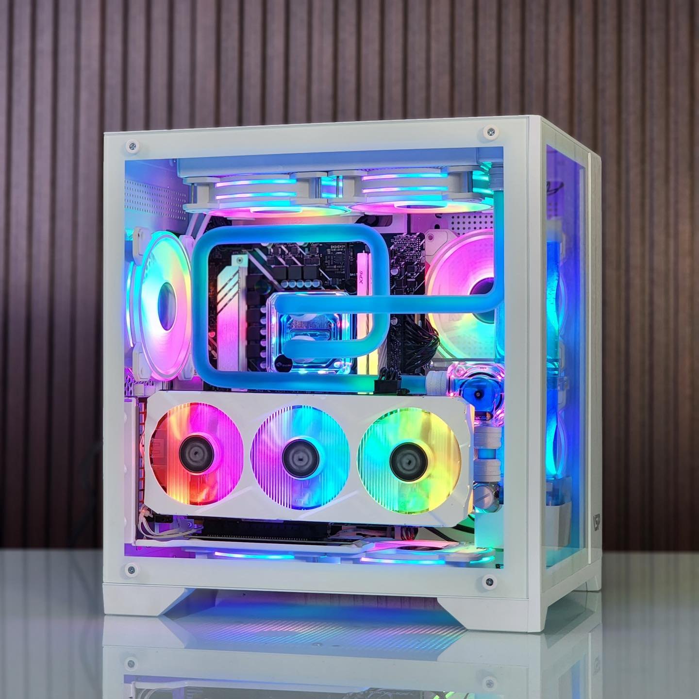 PC MQCW03 CUSTOM WATER WHITE (i5 13400F/ Asrock B760M Pro/Adata D35G RGB 16GB (8X2)/SSD Kingston 500GB/Vga Galax GTX 1660S 6Gb White(99%)/ 650W/ Custom 240 ARGB/ Dựng Vga