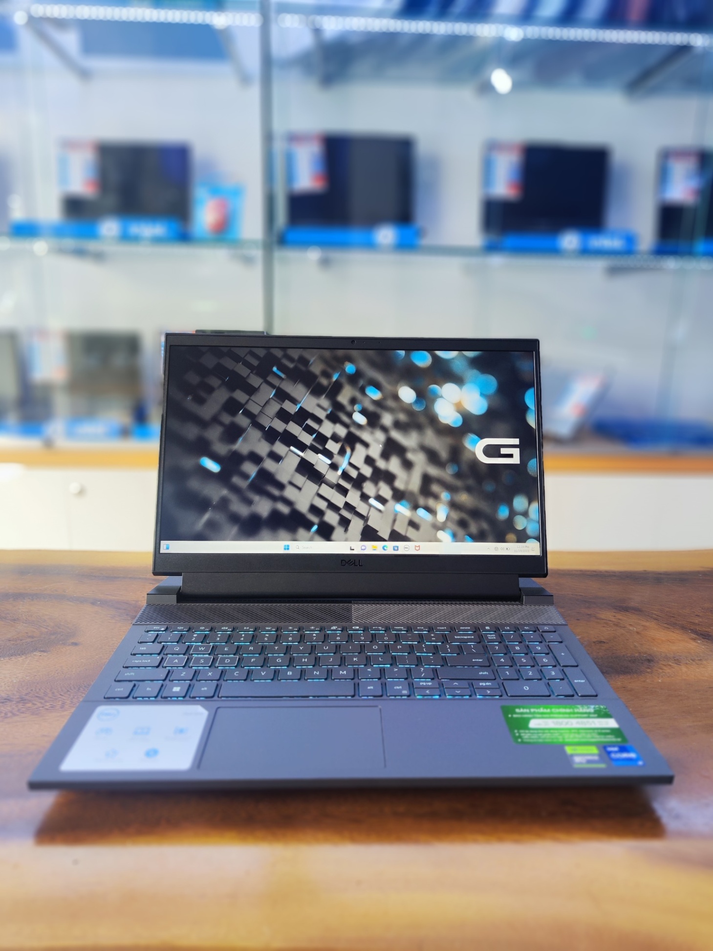 Laptop Dell G15 5530 - P121F001 G15-5530-i7H165W11GR4060 - i7 13650HX/16GB/ 512GB SSD/ RTX 4060 8GB/ 15.6