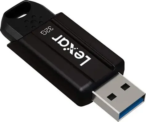 USB Lexar 32GB JumpDrive S80