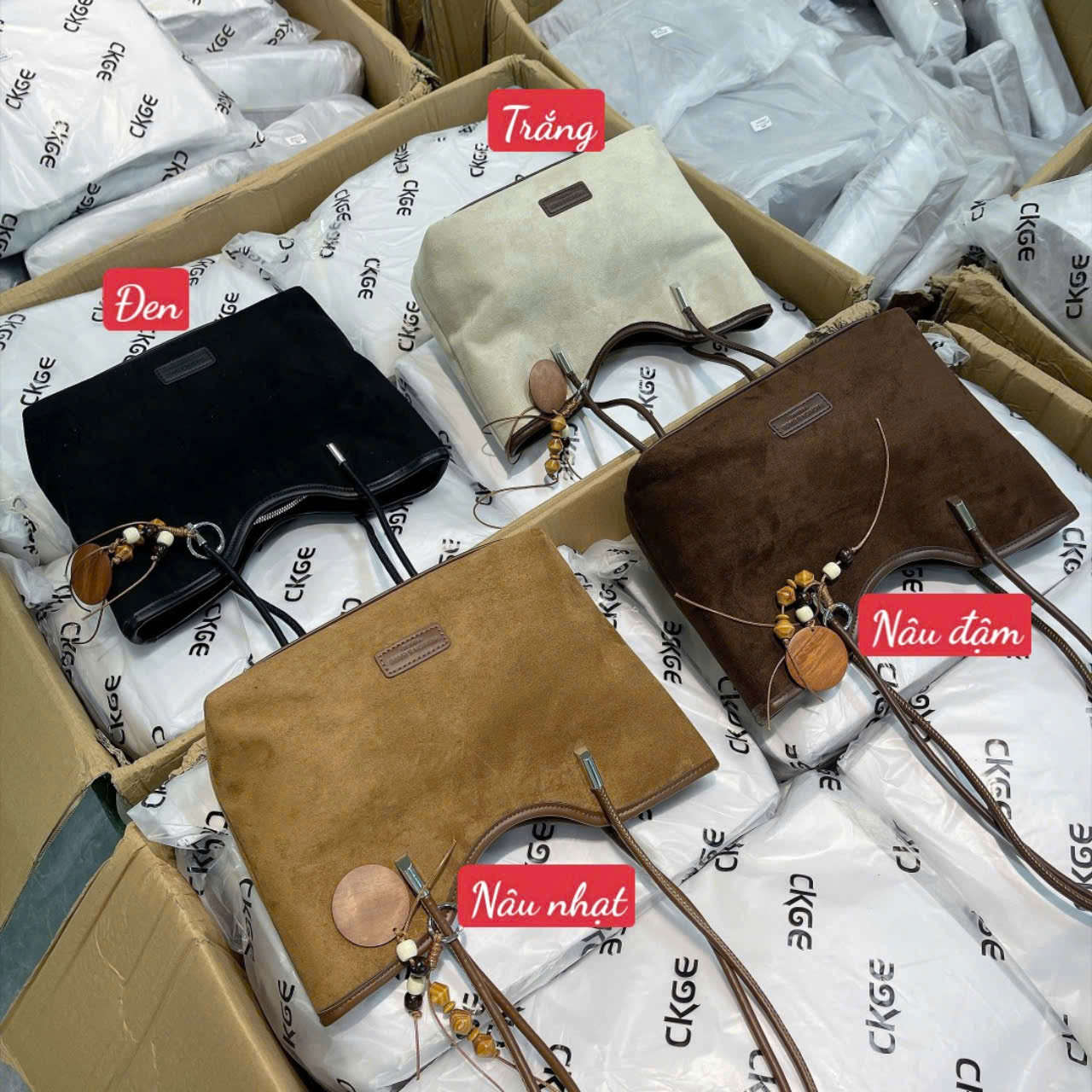 0201# Túi da nhộn bigsize charm gỗ tròn