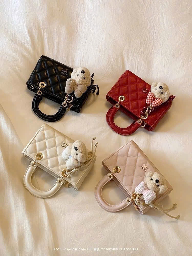 HS202# Túi xách Chio'2nd vân trám charm cún nơ