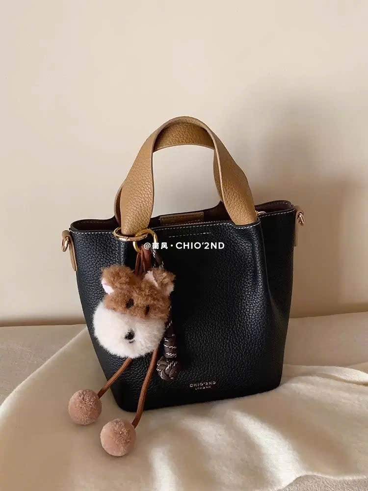 HS341# Túi xách Chio'2nd 2 quai kèm charm