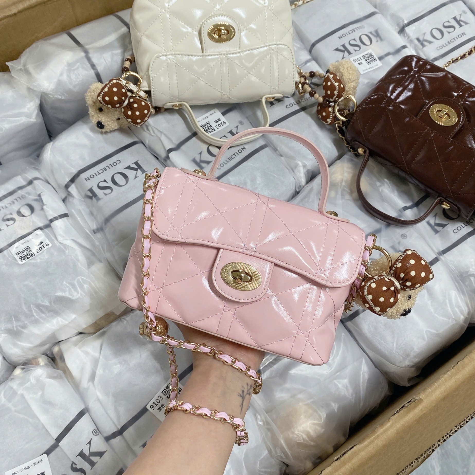 HS355# Túi xách Chio'2nd dáng ngang charm gấu nơ