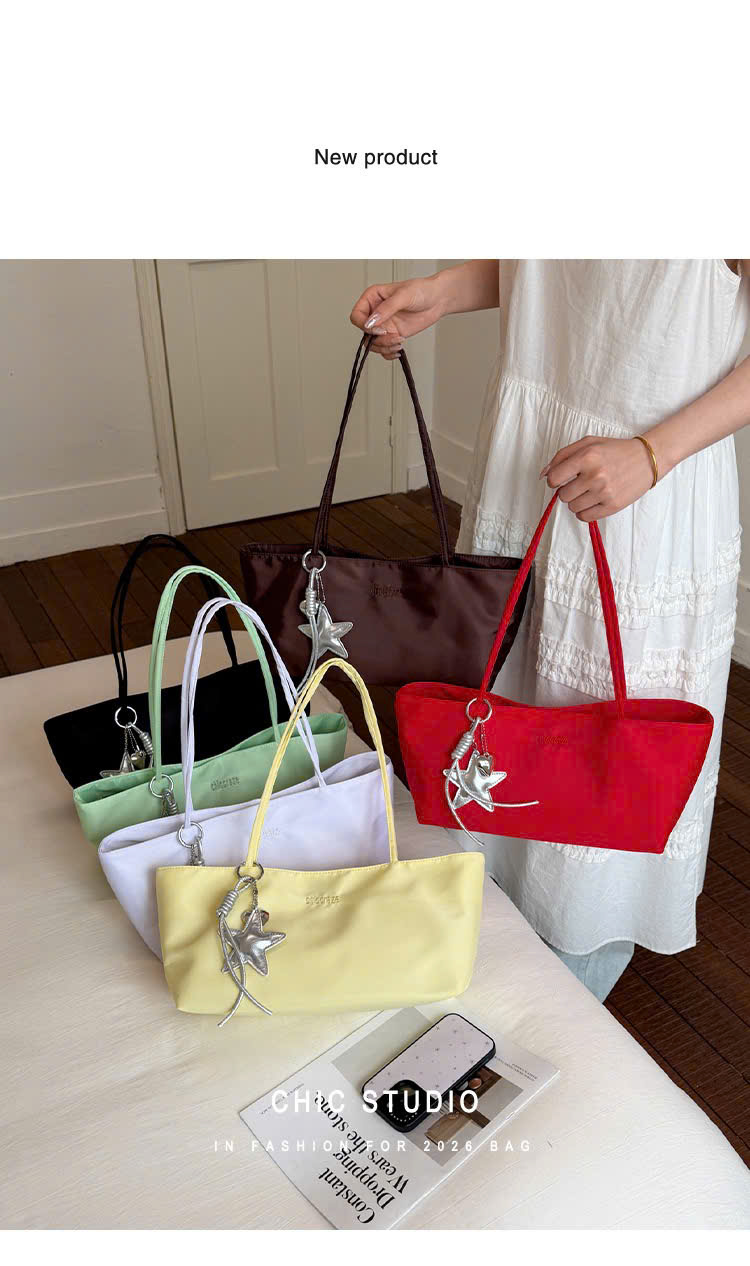 7105# Túi kẹp nách dáng ngang charm sao