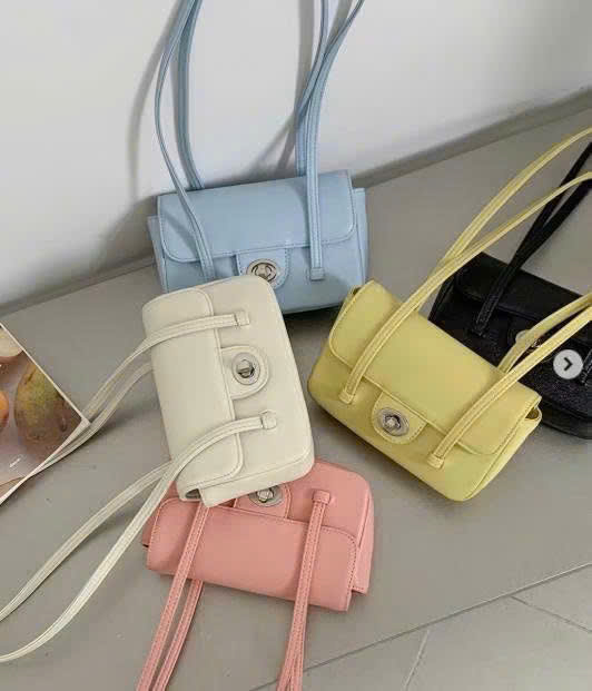 AB137# Túi da trơn khóa xoay mini