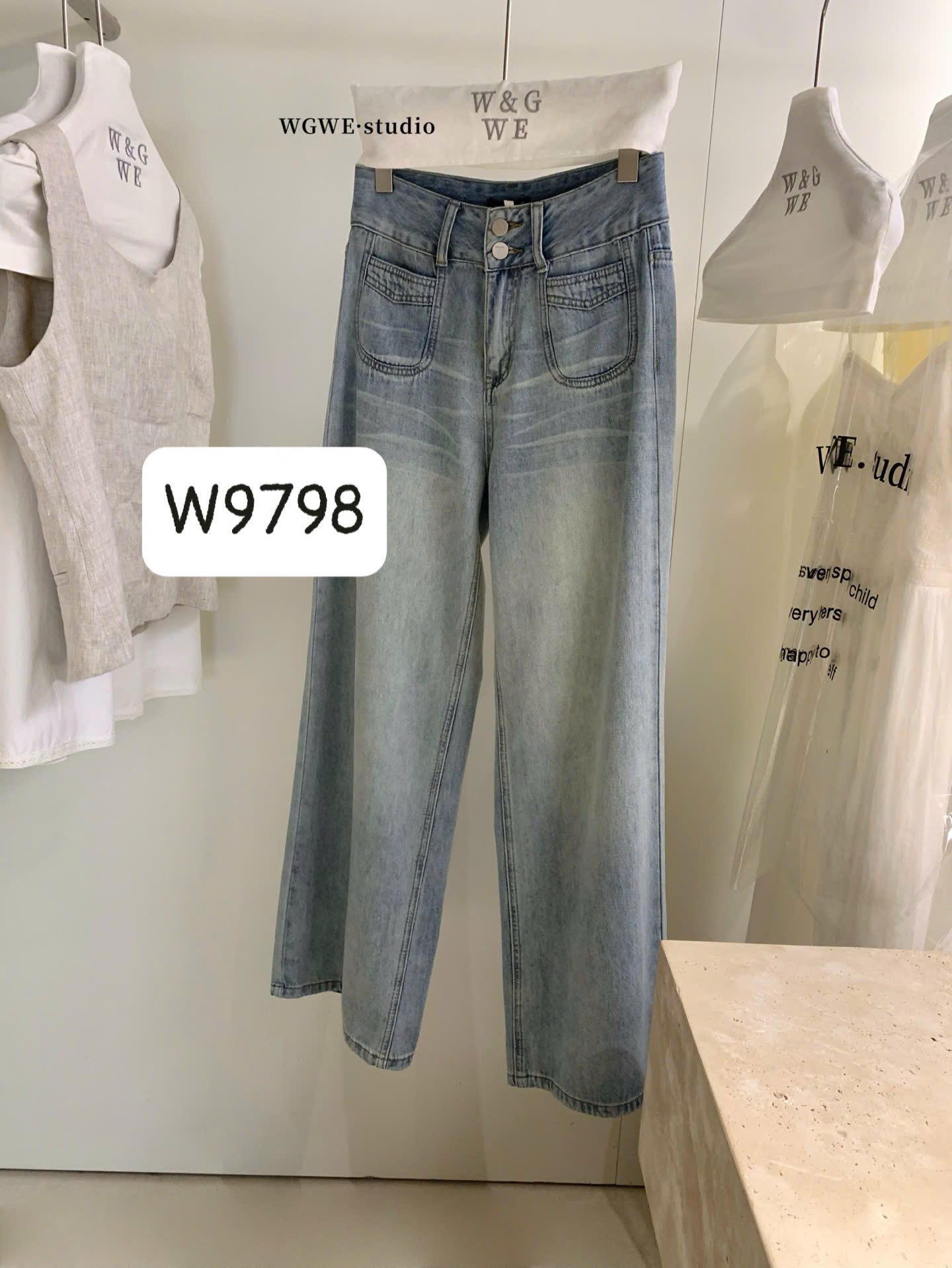 W9798# Quần Jean WGWE ống đứng