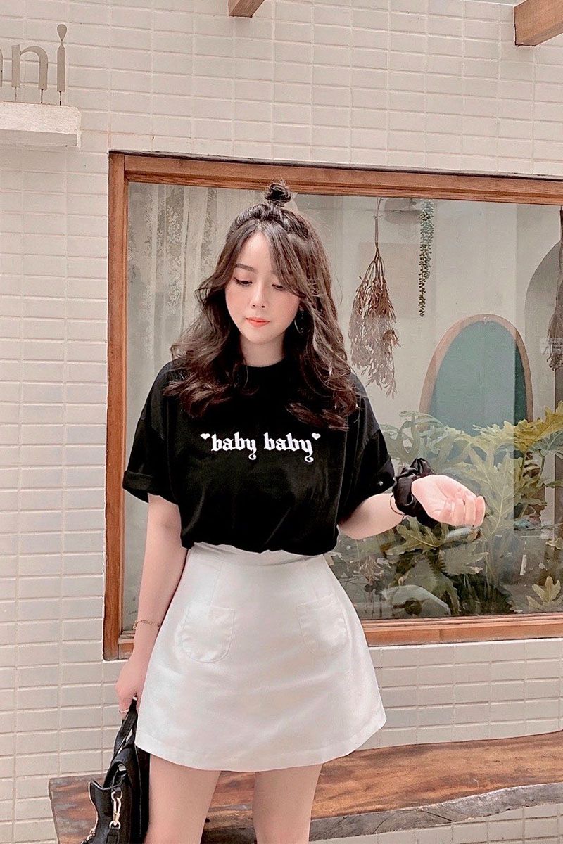 BADDIE SKIRT/WH