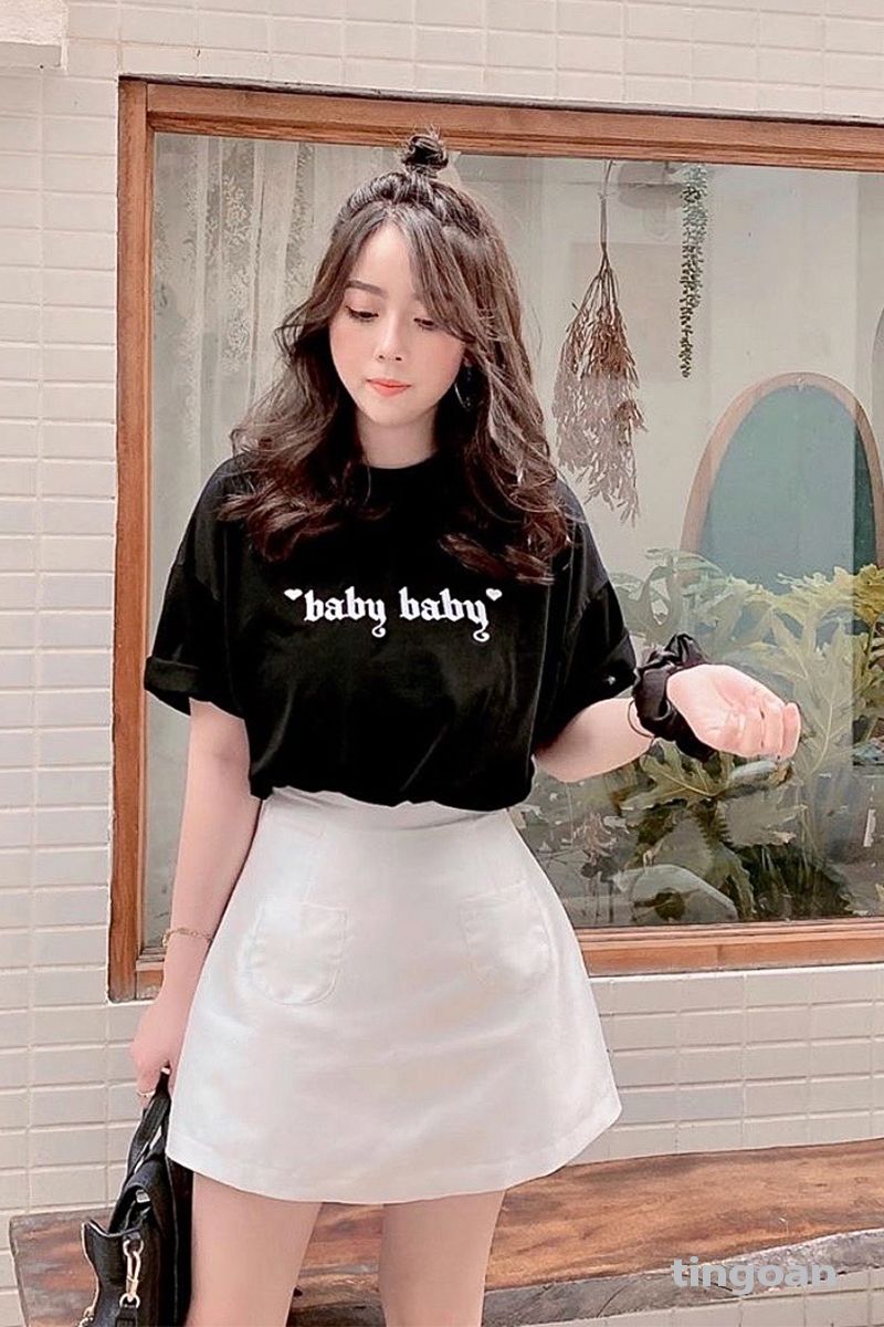 BADDIE SKIRT/WH