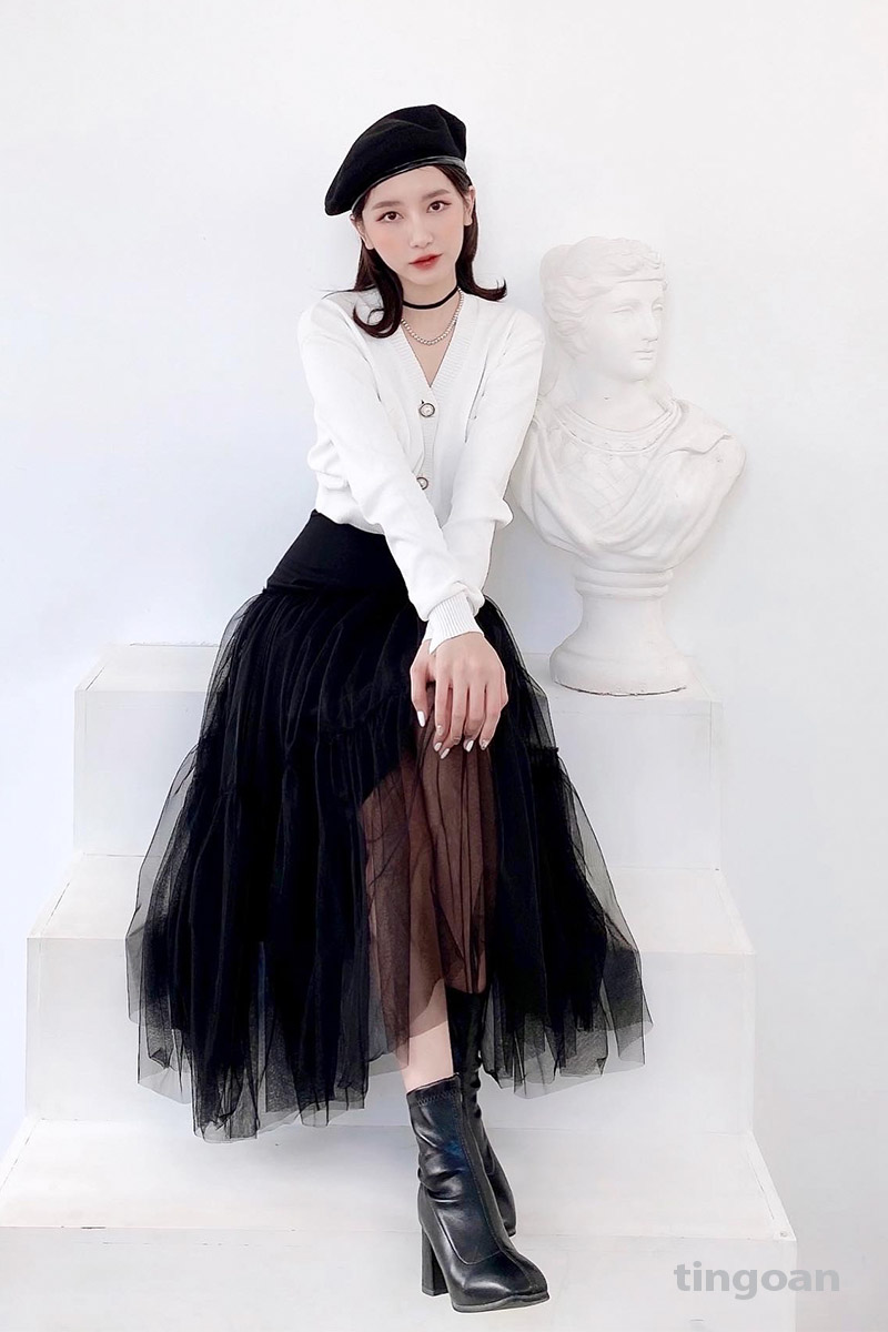 DAYDREAMING SWEETIE SKIRT/BL