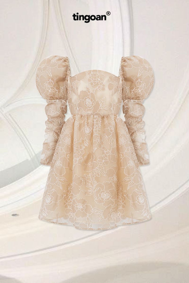 PRETTY IN ROSÉ DRESS/NUDE