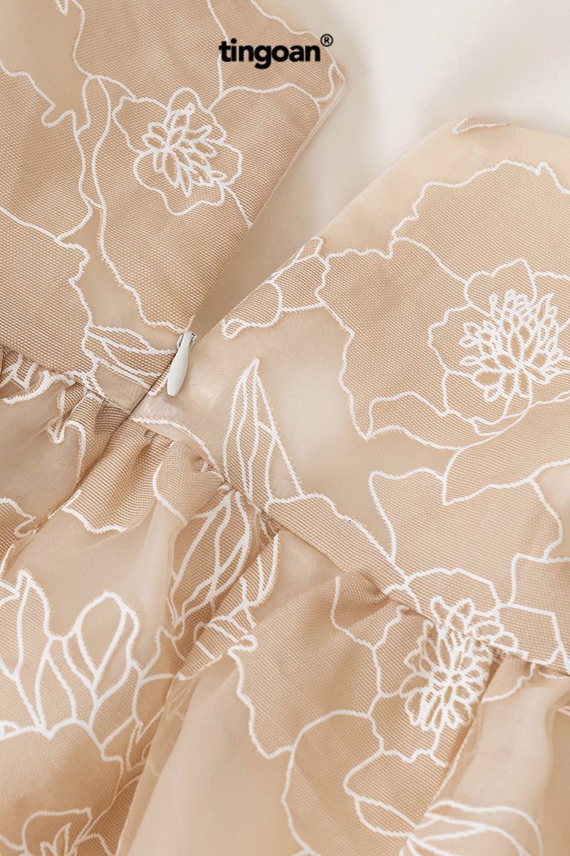 PRETTY IN ROSÉ DRESS/NUDE