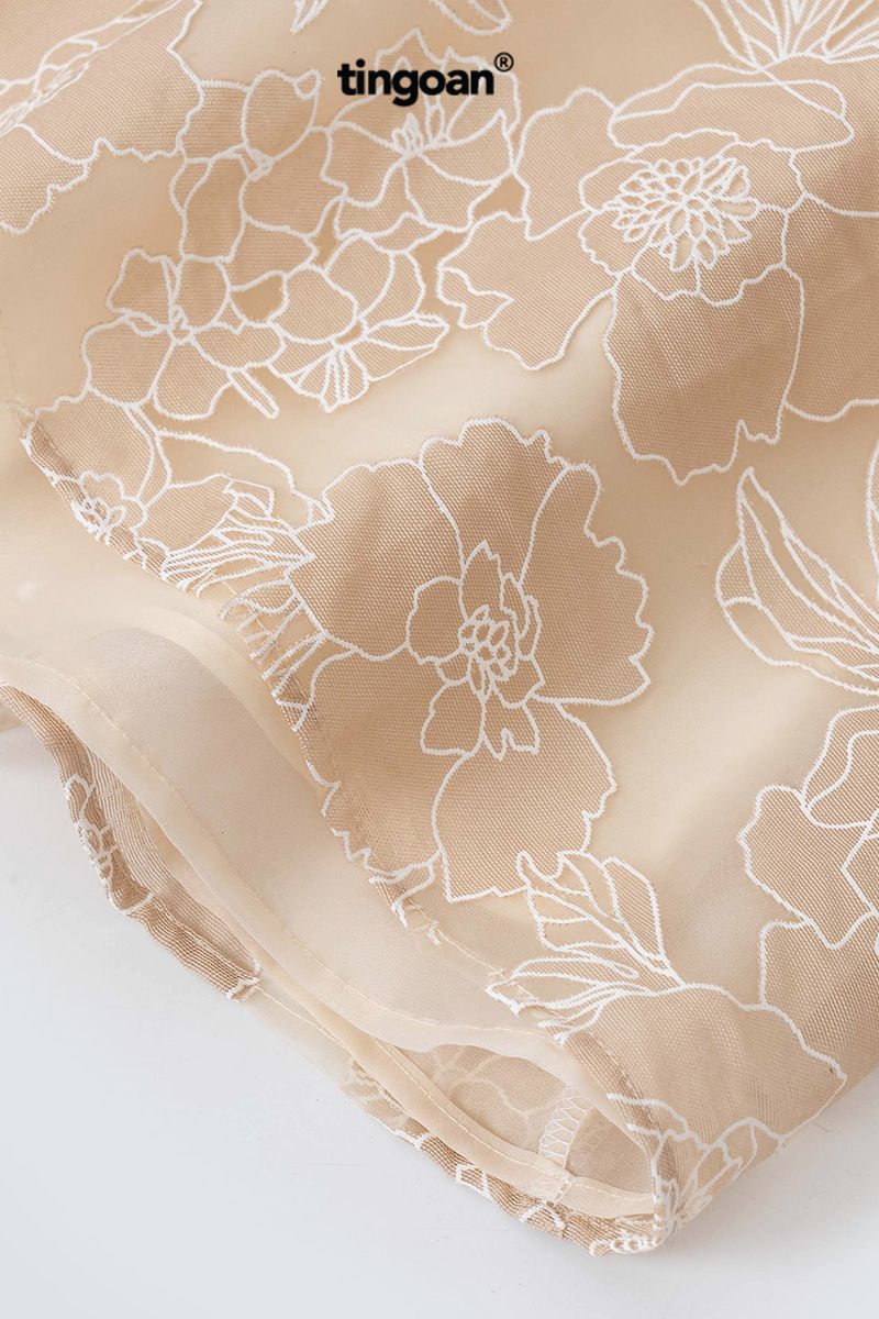 PRETTY IN ROSÉ DRESS/NUDE