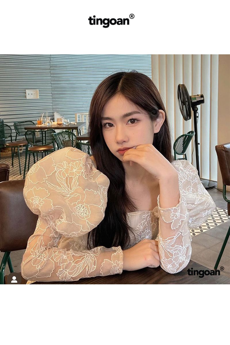 PRETTY IN ROSÉ DRESS/NUDE