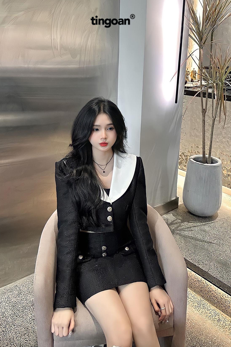 I'M A TWIN TWEED TOP/BL