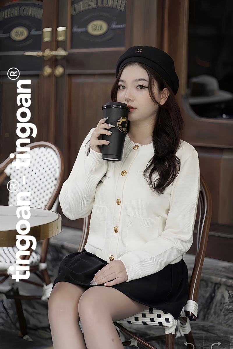 JENNIFER CARDIGAN/TRẮNG TRƠN