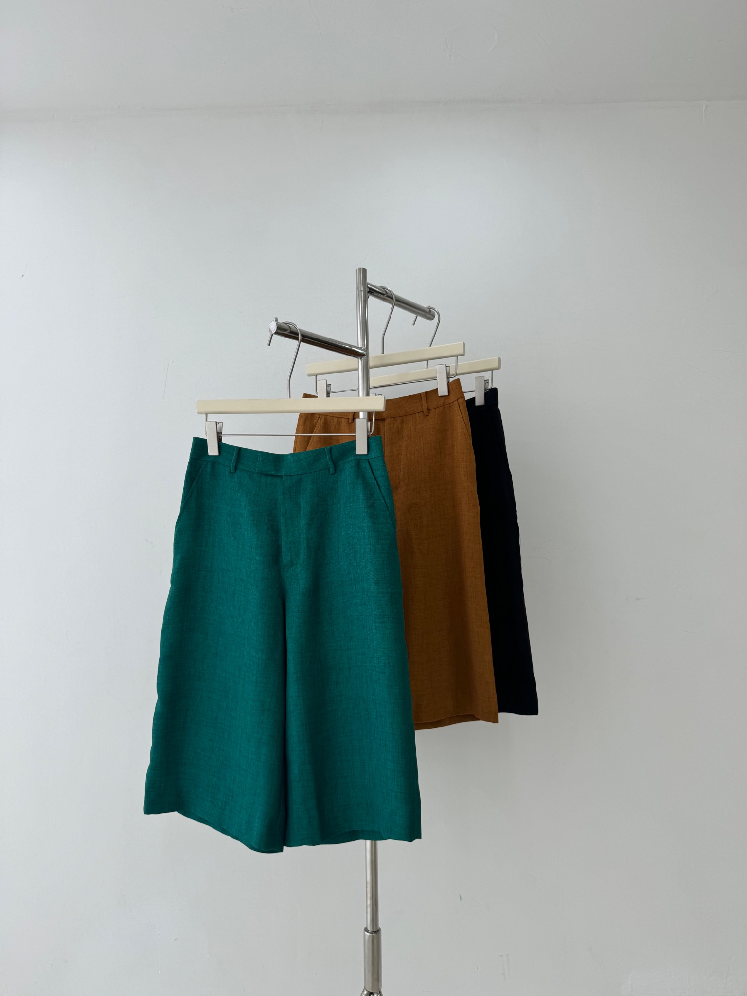 Solene Bermuda Pants