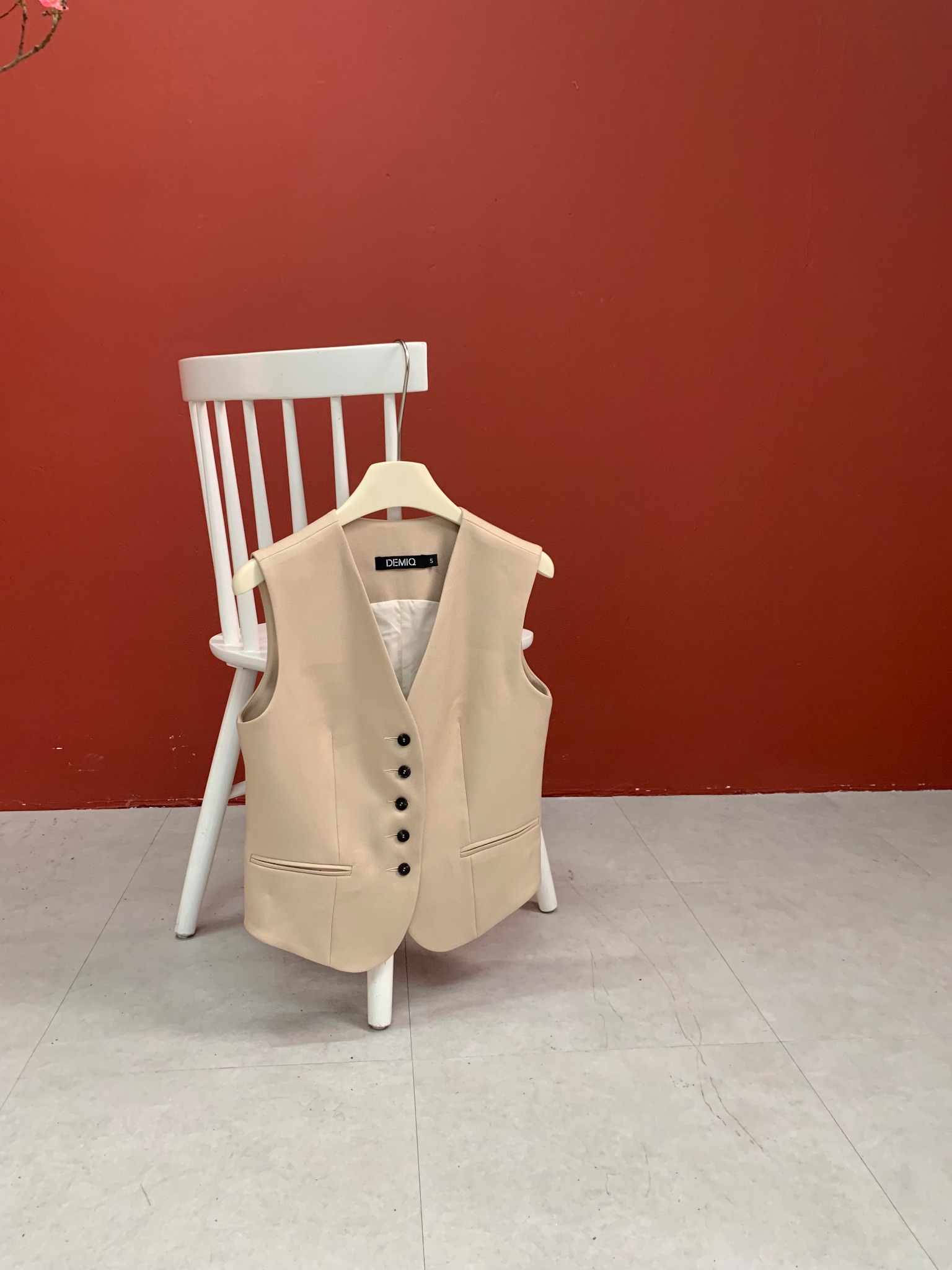 Leonie Vest