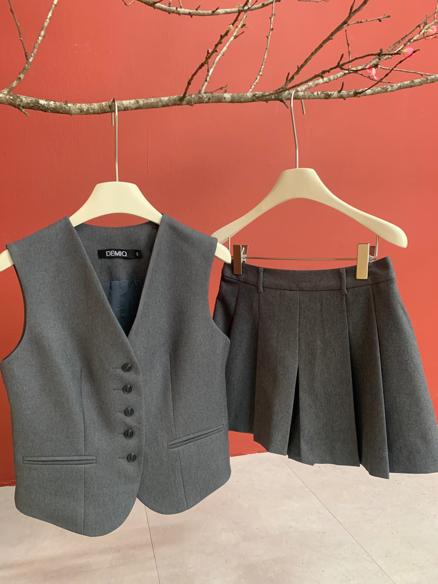 Leonie Vest