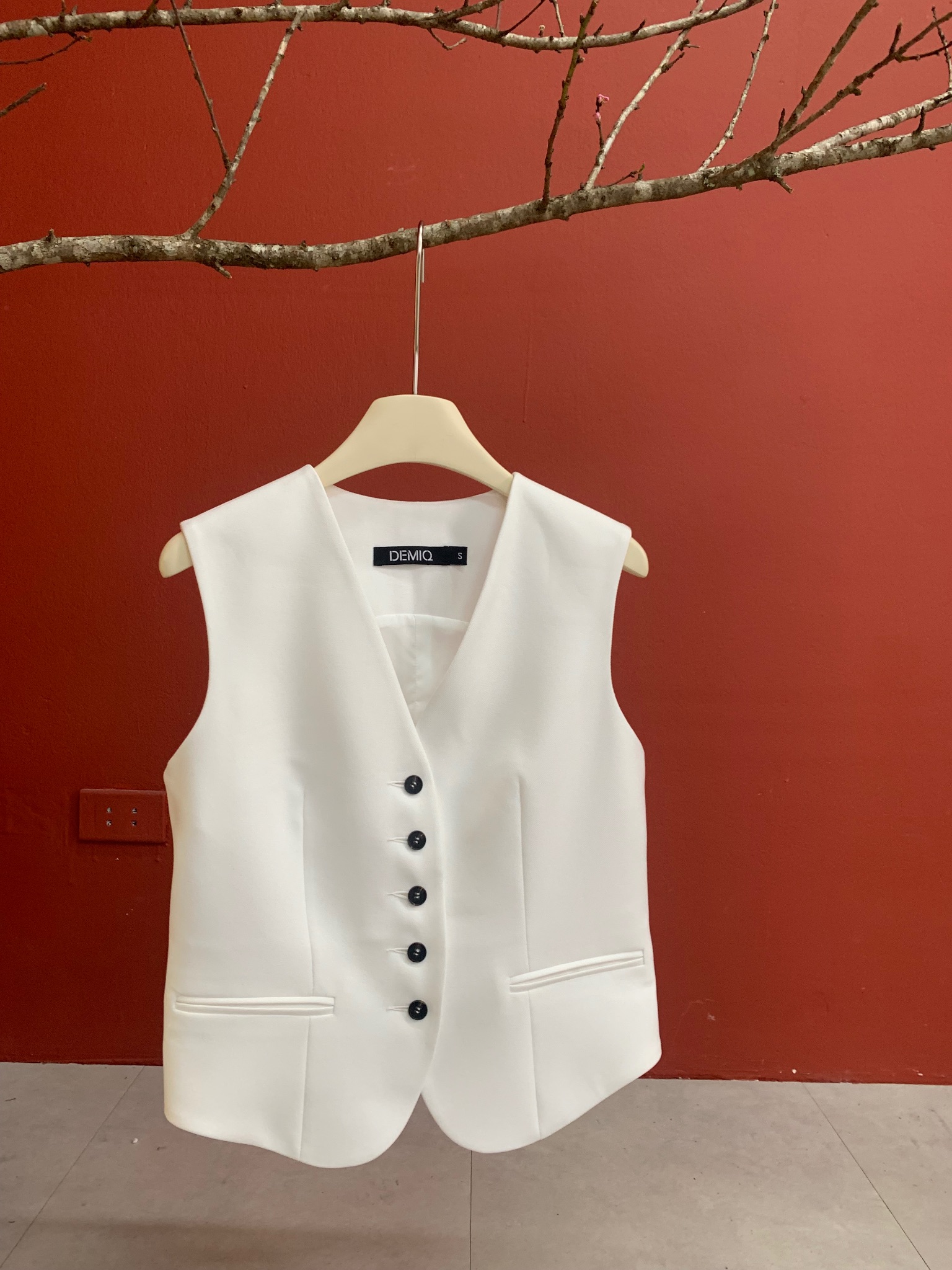 Leonie Vest