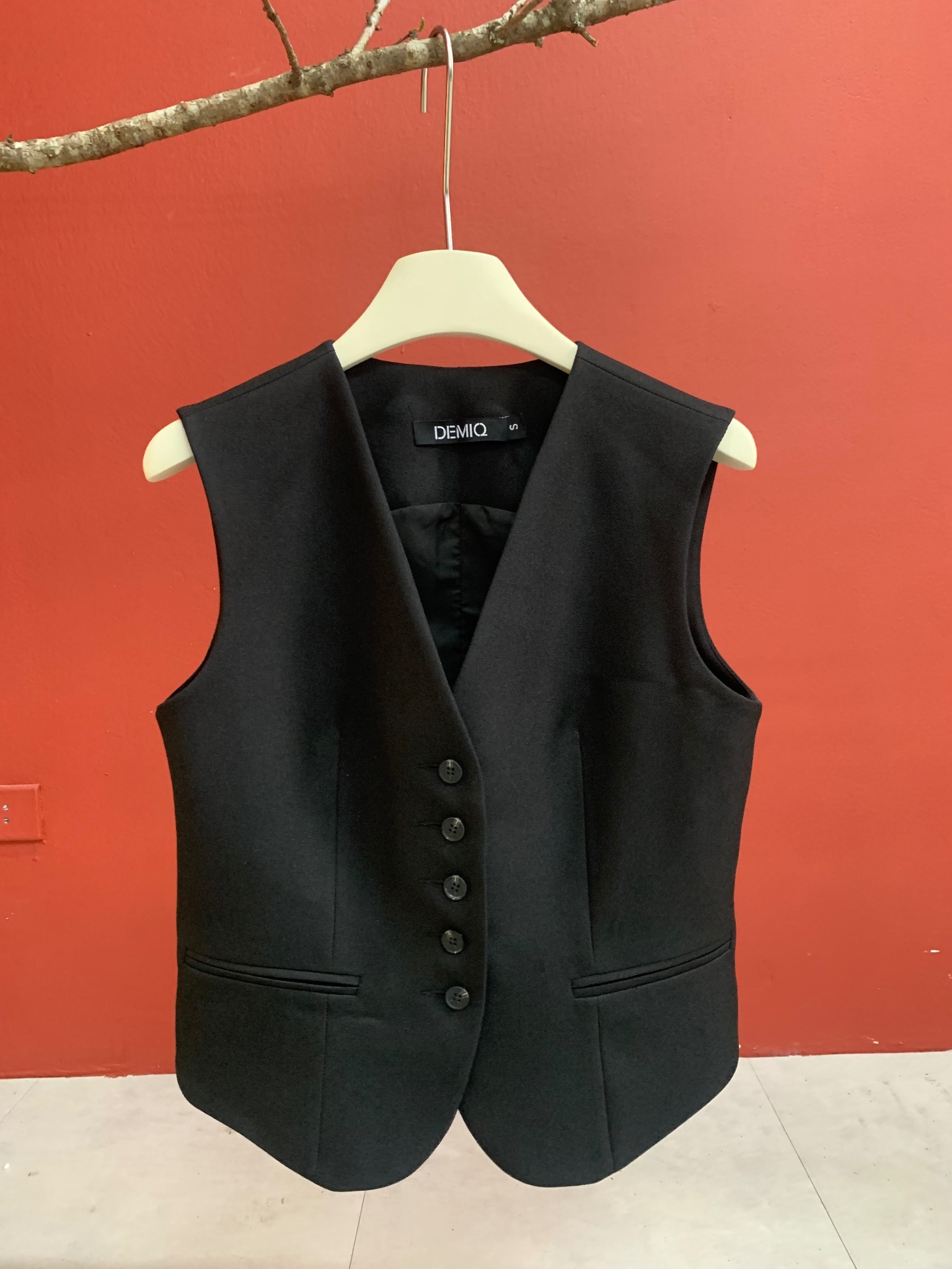 Leonie Vest