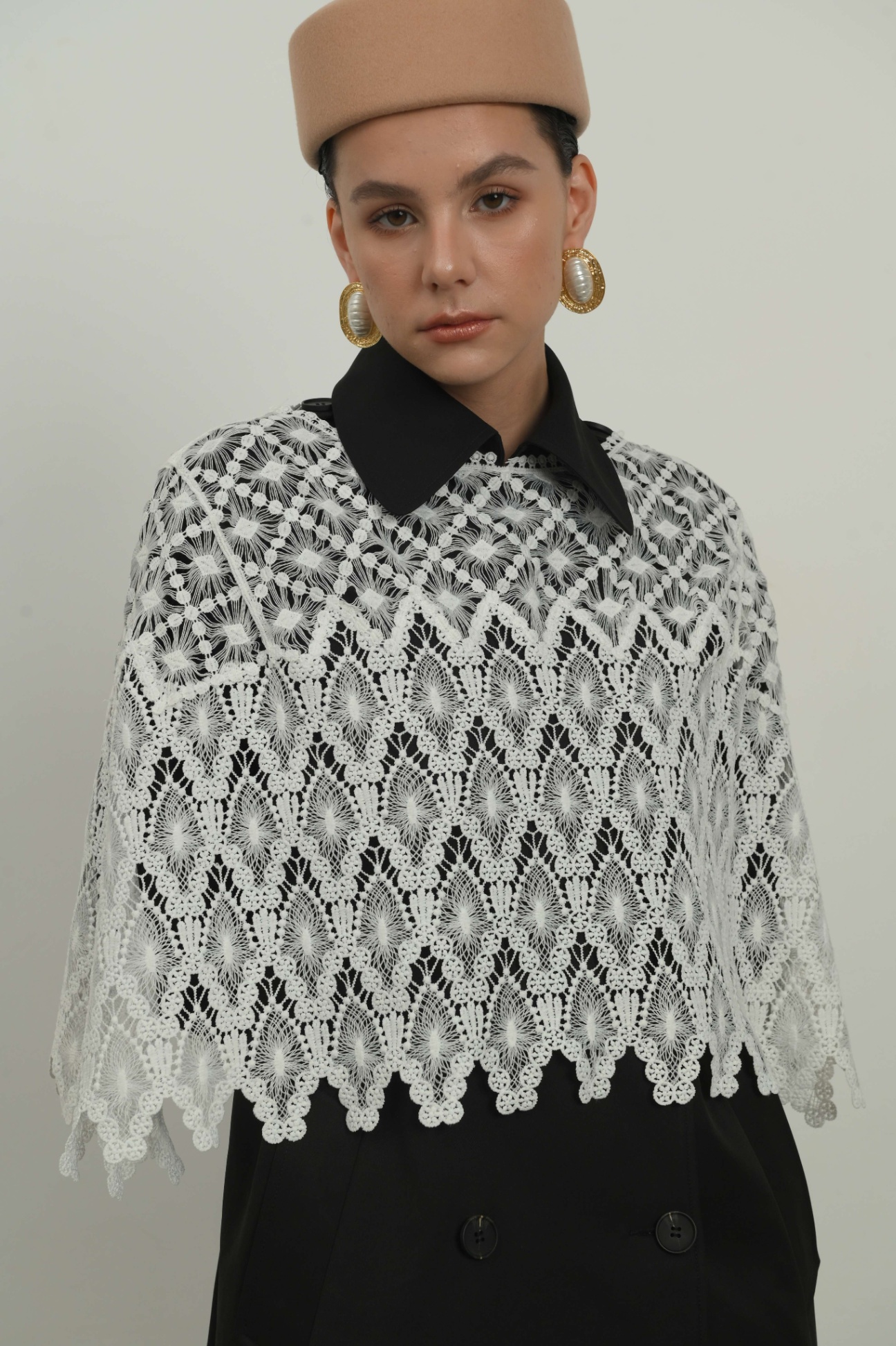Anna Cape Top